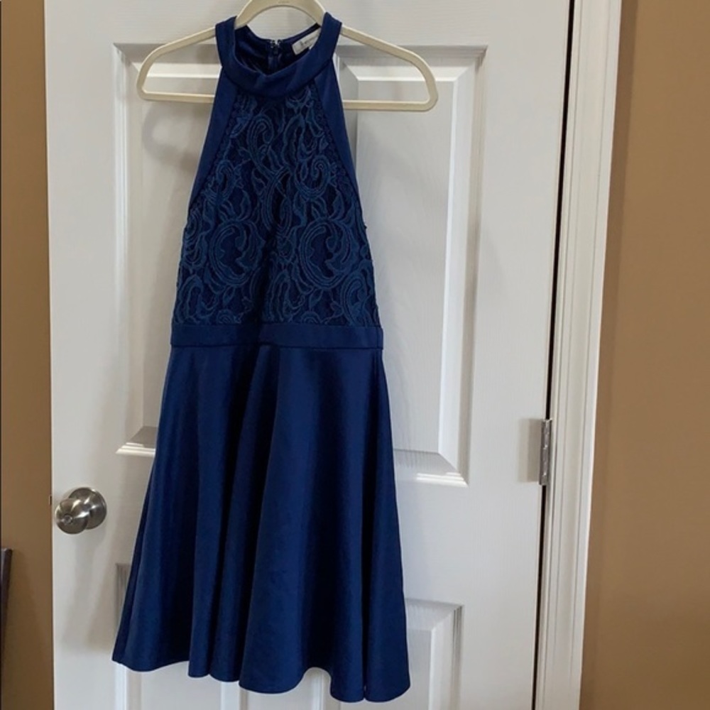 2/$35 - NWT Francesca’s sz Lg blue dress